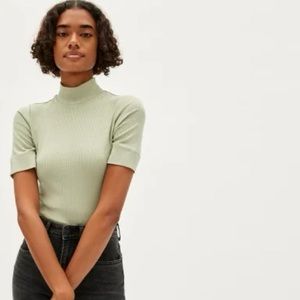 Everlane Super Soft Mockneck Tee